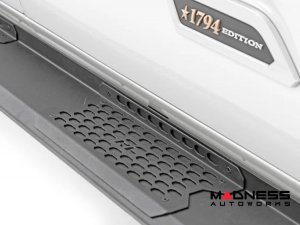 Toyota Tundra Running Boards - HD2 - Rough Country - CrewMax